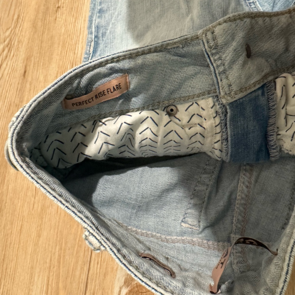Ariat Perfect Rise Flare Wide Leg Jeans - Picture 3 of 5